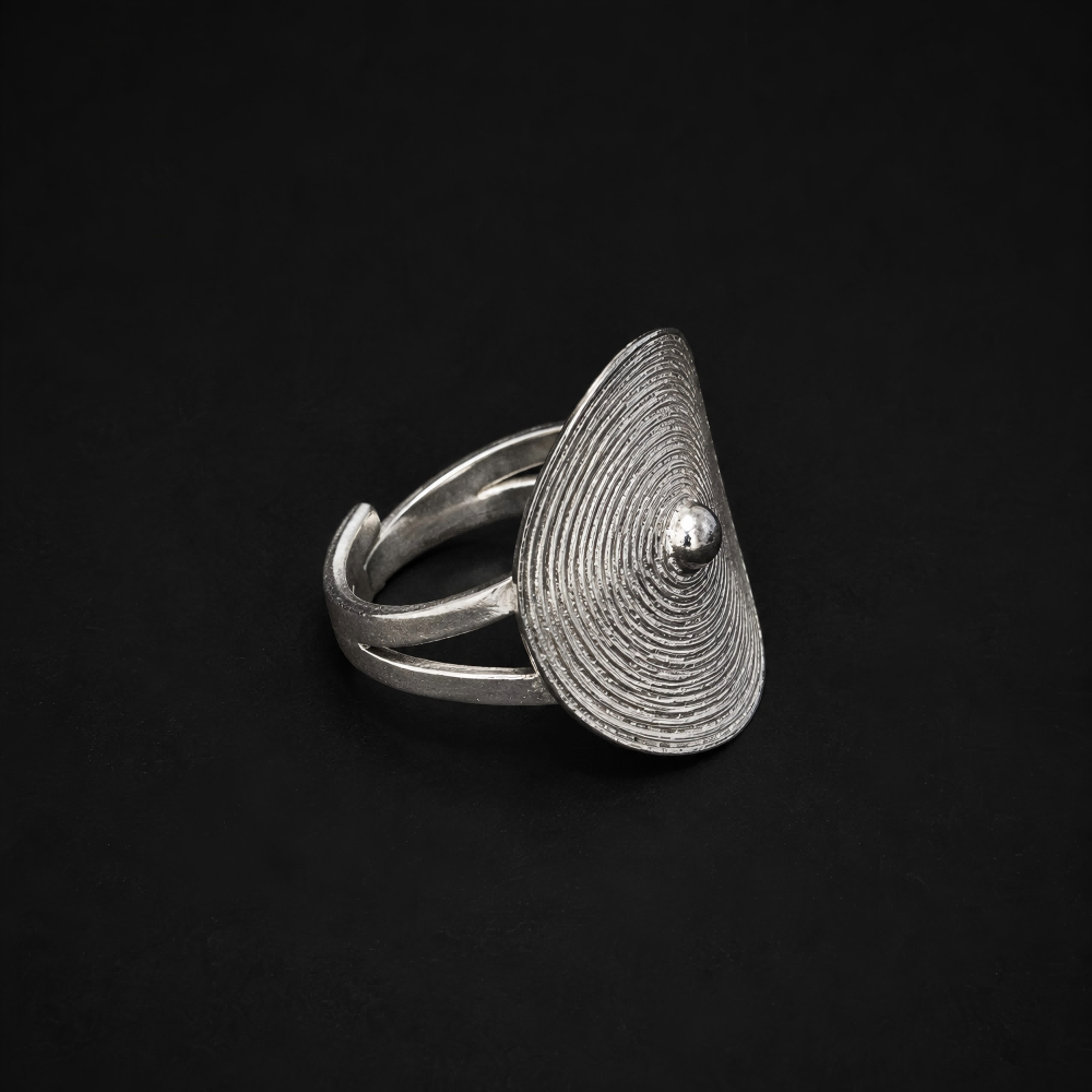 Handcrafted Miao Silver Ripple Ring – 999 Fine Silver Filigree Jewelry