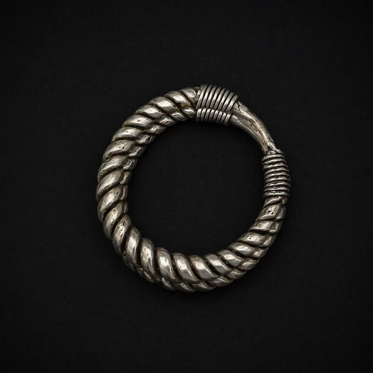 Handcrafted Miao Silver Twisted Cuff Bracelet – Minimalist Spiral Statement Jewelry | Orithing