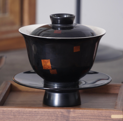 Lacquer-Finish Porcelain Tea Set – Handcrafted Gaiwan & Cups with Subtle Gold Detailing | Chinese Tea Ritual | Orithing