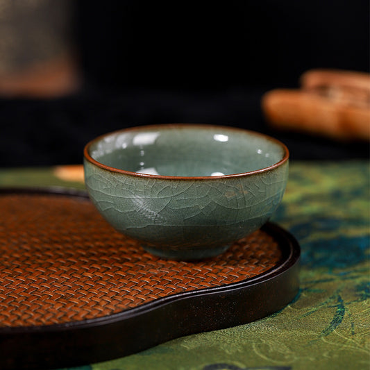 Handcrafted Celadon Teacup - Ge Kiln Ice-Crack Glaze