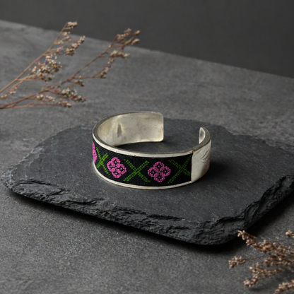 Hand-Embroidered Alloy Silver Cuff Bracelet – Traditional Xixiu Artisan Bangle