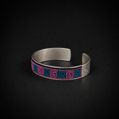 Hand-Embroidered Silver Cuff Bracelet – Traditional Xixiu Artisan Bangle