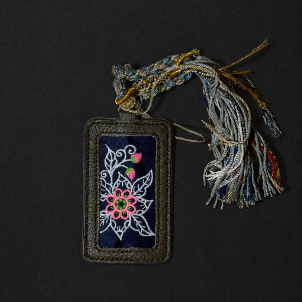 Hand-Embroidered Xixiu Luggage Tag – Artisan Ethnic Travel Charm