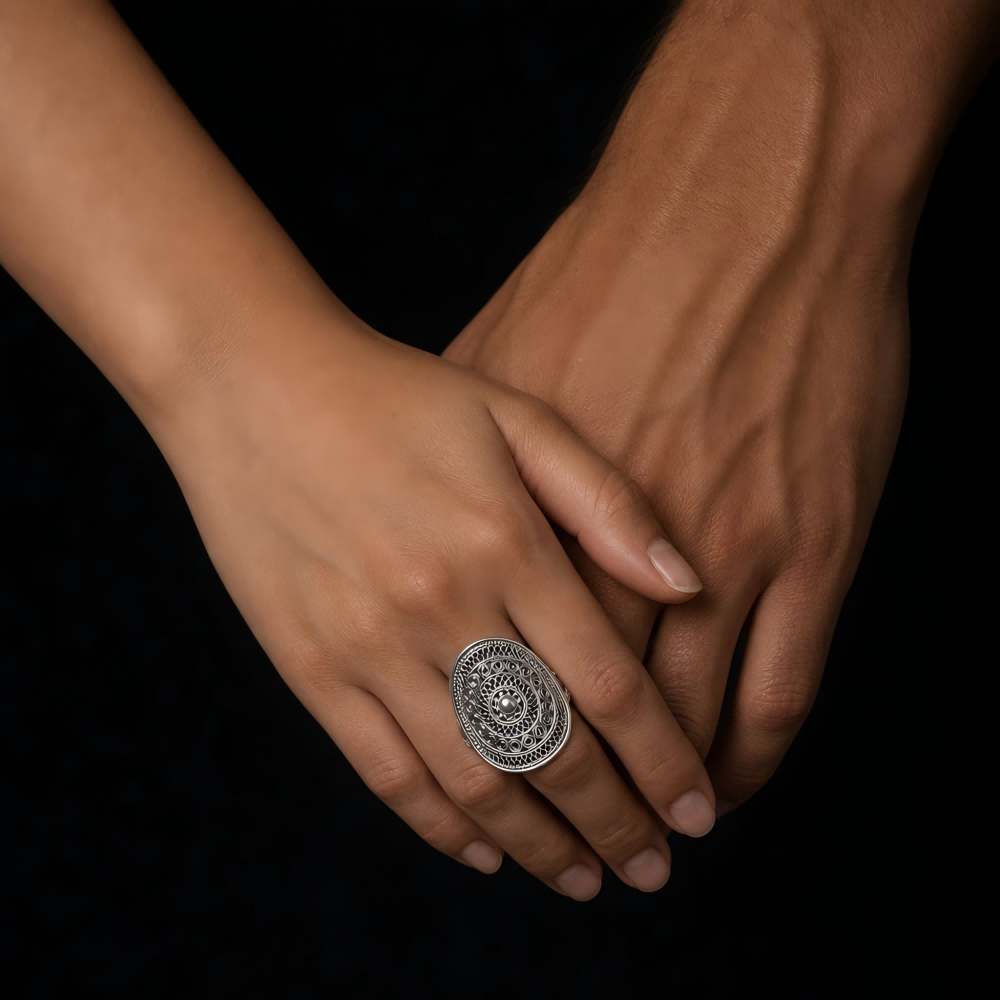 Handcrafted Miao Silver Filigree Ring – 999 Fine Silver Artisan Jewelry