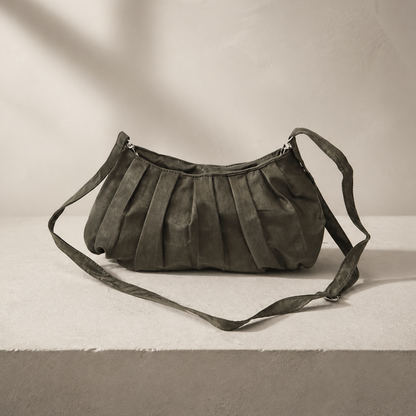 Xiangyun Silk Cloud Shoulder Bag – Black Minimalist Underarm Bag with Adjustable Strap | Orithing